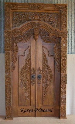 Pintu Gebyok Ukiran Jepara