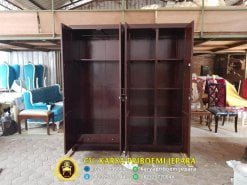 Lemari Pakaian Minimalis Bagian Dalam