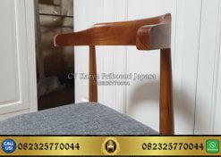 Detail Kursi Cafe Restoran