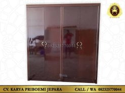 Lemari Pakaian Kayu Jati Minimalis