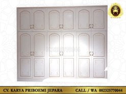 Lemari Pakaian Wardrobe Klasik