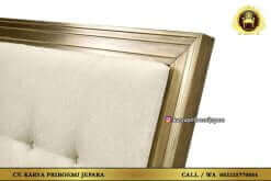 Tempat Tidur Klasik Minimalis Detail