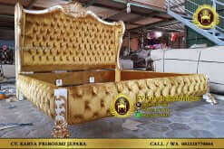 Kamar Set Klasik Mewah Martha Tempat Tidur