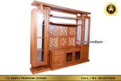 Partisi Jati Minimalis Terbaru