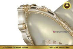 Tempat Tidur Mewah Veranda Ukir Jepara Detail Headboard